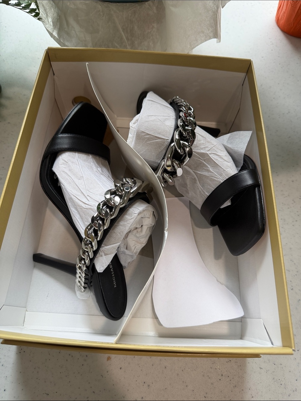 NIB Michael Kors Black Leather Chain-Trim Heeled Slide Sandals - Picture 6 of 7